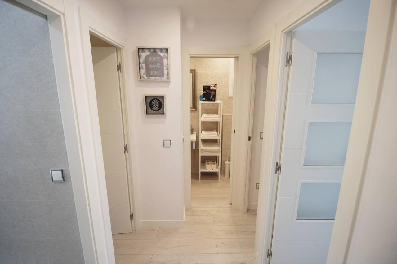 Family Deluxe Apartment Beach Castelldefels Exterior foto